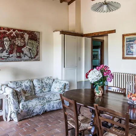 Апартаменты 2 Bedroom Gorgeous In Allerona